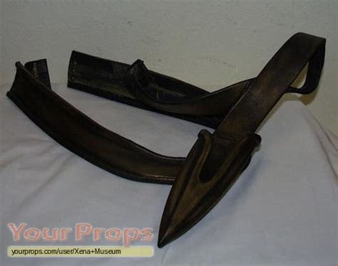 Farscape Rygel as Dargo, mini dagger scabbard & belt original prop weapon