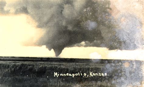 Images of Kansas Towns and Cities (Town Specific)