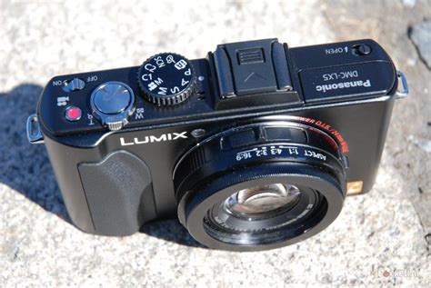 First Look: Panasonic Lumix DMC-LX5