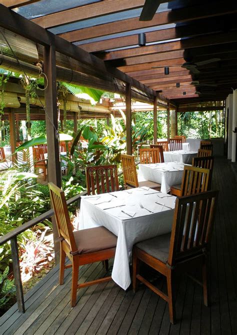 Outdoor Patio Restaurant Dining Stock Image - Image: 10738749