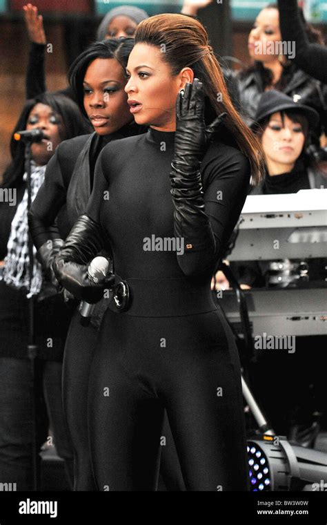 Beyonce at NBC Today Show Concert Stock Photo - Alamy