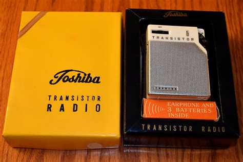 Vintage Toshiba Transistor Radio Model Tp Am Band Flickr