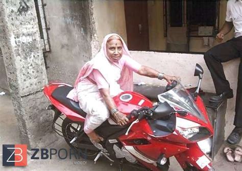 THURSDAY AFTERNOON MATURES ZB Porn