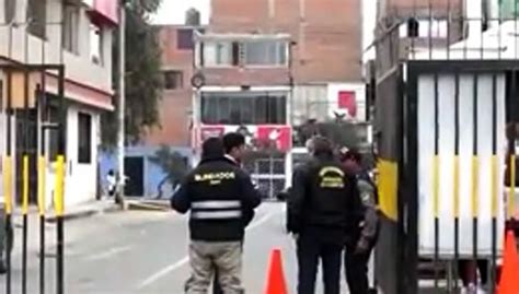 San Mart N De Porres Sujetos Disfrazados De Agentes Pnp Secuestraron A