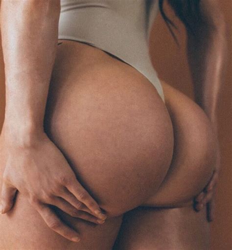 Big Ass Amateurs Ambutt Porn Pic