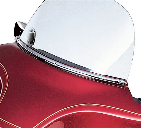 Chrome Windshield Trim 59213-96 | Harley-Davidson IN