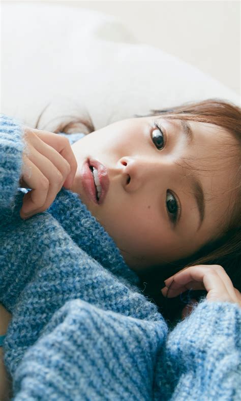 Ai Shinozaki 篠崎愛, デジタル限定 写真集 「冬肌」 Set.01