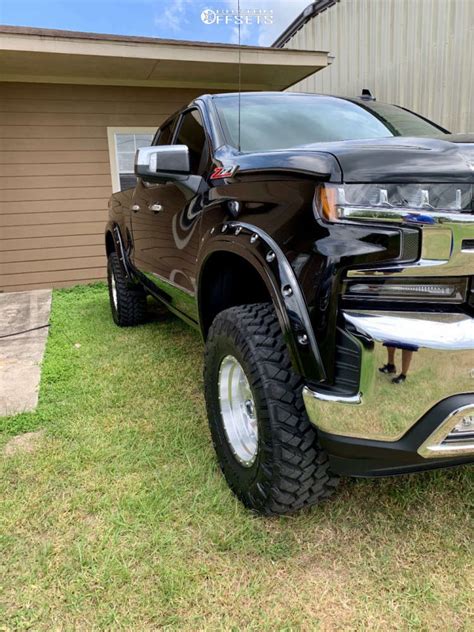 2020 Chevrolet Silverado 1500 With 17x9 13 Method The Standard And 35