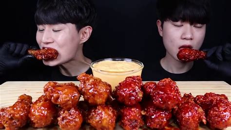 ENG SUB ASMR SPICY CHICKEN FRIED CHICKEN EATING SOUNDS MUKBANG 먹방