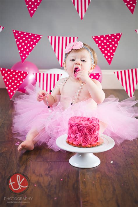 One Year Old Smash Cake Session In Our Studio Chicago Smash Cake