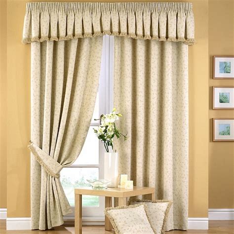 9 Stunning and Captivating Pleated Curtain Designs | Styles At Life