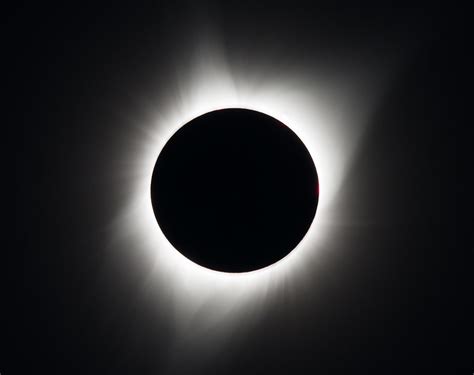 Veja Como Observar O Eclipse Solar Anular De Forma Segura