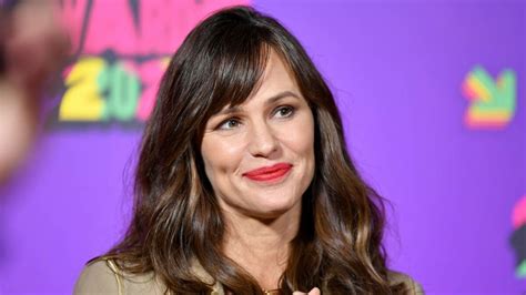 Jennifer Garner Stuns In Lacy Wedding Dress After Ben Affleck And Jennifer Lopez Go Instagram