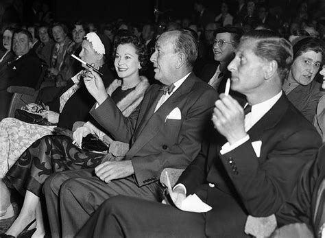 Vivien Leigh And Noel Coward Photograph By Irish Photo Archive