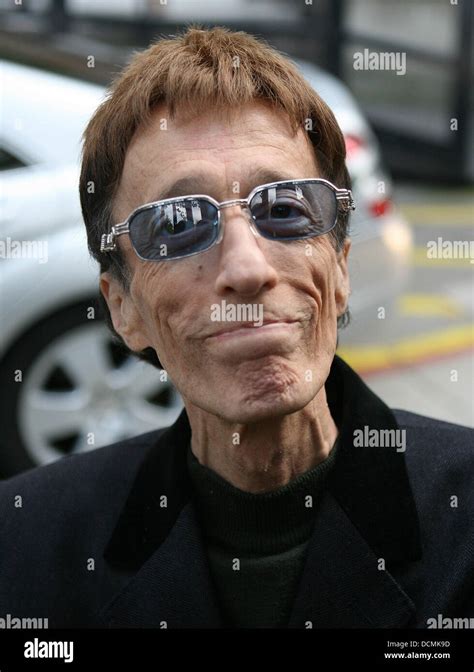 Robin Gibb Has Died Aged 62 44 Off