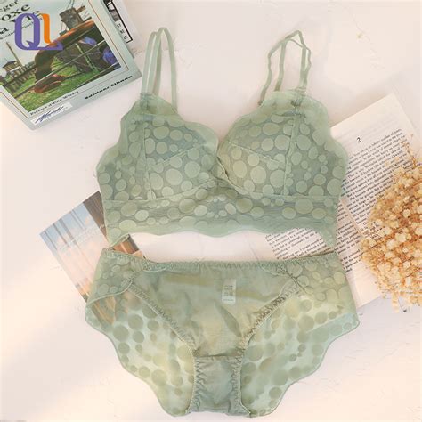 Comfort Women Underwear Cute Dots Crossed Straps Sexy Lingerie Set China Cute Underwear And