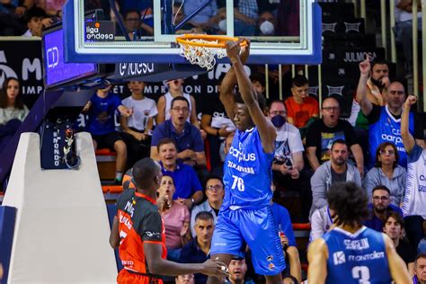 El Carplus Fuenlabrada Debuta Con Derrota Ante El Debutante Granada