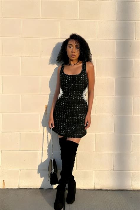 28 All Black Outfits for Every Occasion