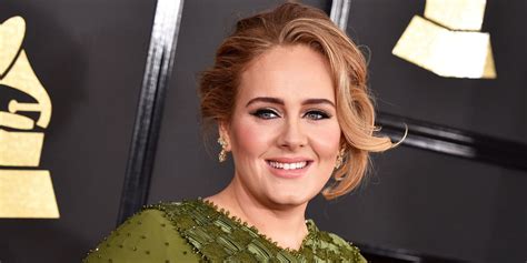 Adele's makeup artist reveals a top concealer trick