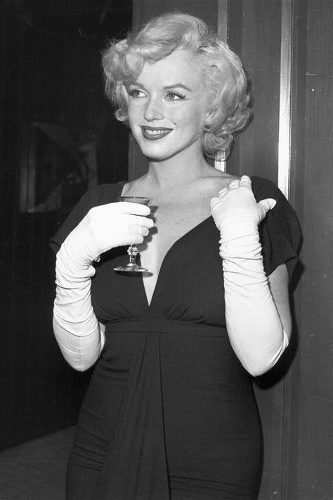 Marilyn Monroe S Most Glamorous Moments Marilyn Monroe Photos Marylin Monroe Estilo Marilyn