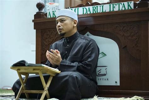 Biodata Penceramah Agama Ustaz Wadi Annuar Wadi Anuar Iluminasi