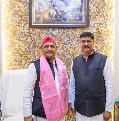 ajaya bharata manana bhaiiya
