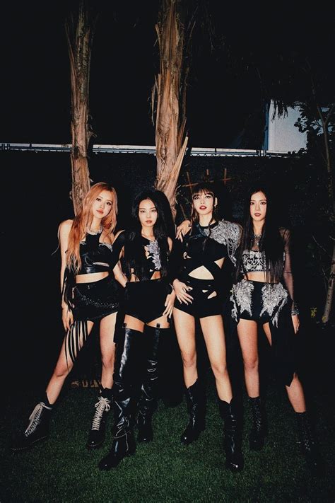 blackpink coachella | ブラックピンク, 女の子, ブラックピンクリサ