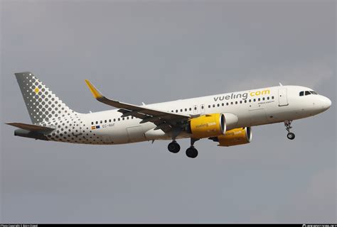 EC NAF Vueling Airbus A320 271N Photo by BjörnD ID 1472878