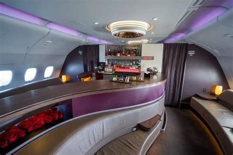 Does Qatar Airways Serve Alcohol