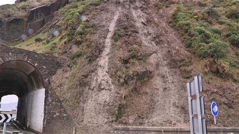 V Deo Desprendimiento Entre Zarautz Y Getaria El De Abril De