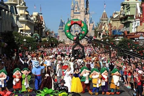 Disney's Christmas Day Parade will be taped at Magic Kingdom Nov. 10-13 ...