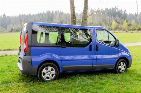 Opel Vivaro A Renault Trafic Nissan NV300 Primastar Und Fiat Talento