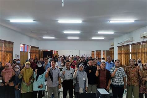 Pembekalan Panitia Ujian Akhir Semester Di Ut Surabaya Untuk Menjaga