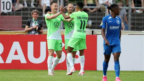 Dfb Pokal Runde Vfl Wolfsburg Trifft Sechsmal Deb Tant Tus