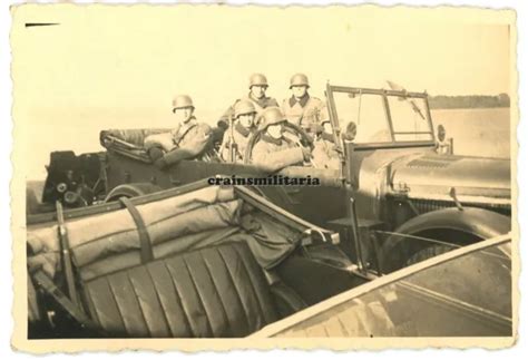 ORIG FOTO 1 ID Panzerjäger Soldaten mit Einheits Pkw Kübelwagen 1940