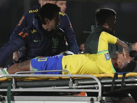 Surgery For Brazil S Neymar After Acl Meniscus Rupture Blue