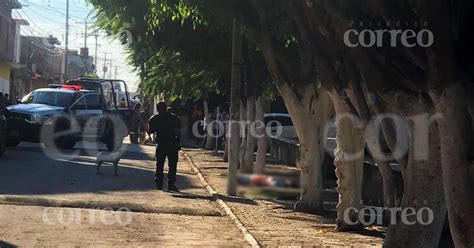 Dejan Restos Humanos En La Plaza Principal De La Comunidad De Roque En