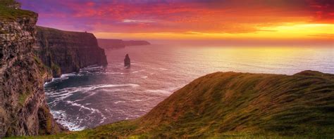 Cliffs Of Moher Ireland Wallpapers 4k Hd Cliffs Of Moher Ireland