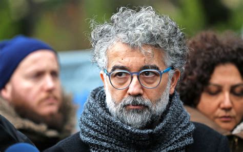 Erol Önderoglu Türkei Repräsentant von Reporter ohne Grenzen steht