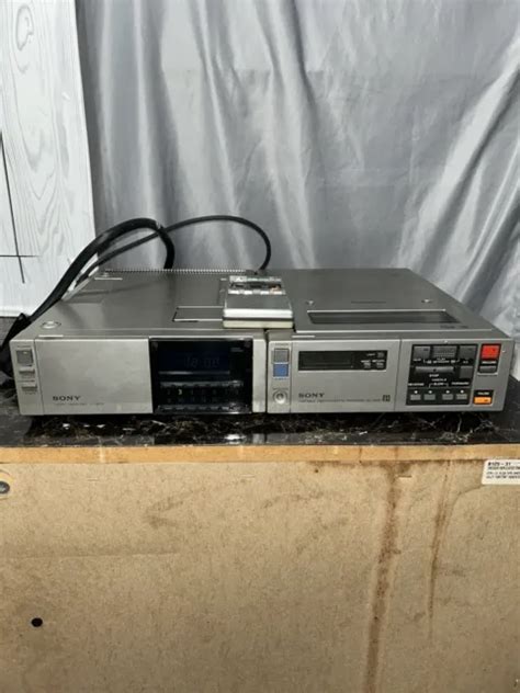 Sony Betamax Sl Portable Vcr Tt Tuner W Remote Tested