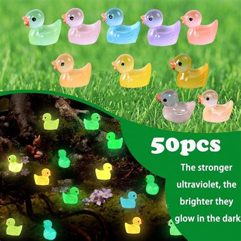 50Pcs Luminous Tiny Ducks Mini Resin Ducks Glow In The Dark Duck