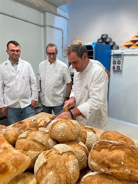 Agricultores Y Panaderos Apuestan Por El Pan Ecol Gico