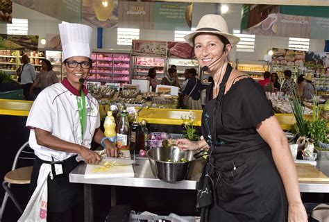 Retour En Images Sur La Foire Agricole De Bras Panon