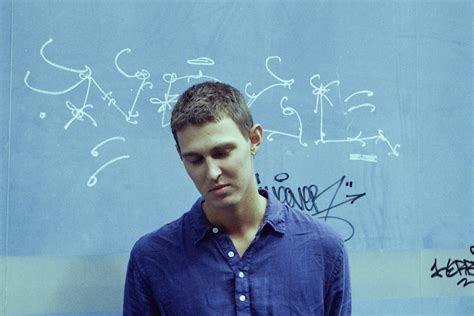 Dirt Bike is the sound of hot summers and young love – HERO