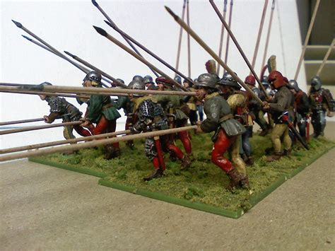 Residential Regiments: Finally some finished Swiss Pikemen!