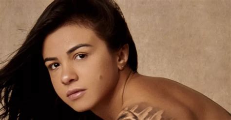 UFC Star Claudia Gadelha Strips Naked To Send Fans Inspirational Message Of Freedom Daily Star