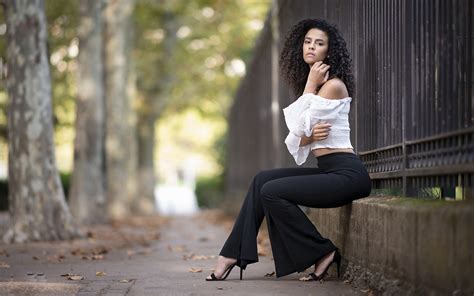 Image Brunette Girl Bokeh Curls Young Woman Legs Side 1920x1200