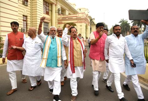 Patna Leader Of Opposition Vijay Kumar Sinha Along With Bjp