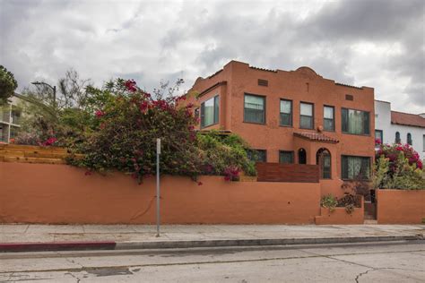 4228 Del Mar Ave Los Angeles Ca 90029 Loopnet