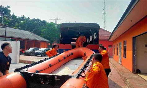 Tenggelam Di Sungai Saat Mencuci Basarnas Sumsel Cari Warga Ogan Ilir Ini